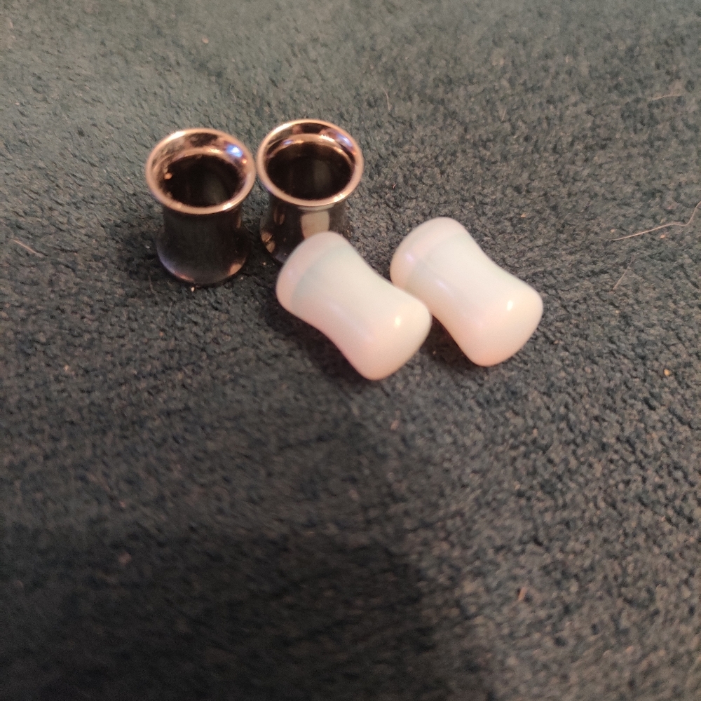 High Polish Industrial Strength Titanium Eyelets